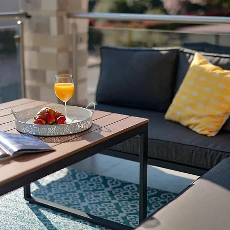 Sunny Icici- Sun Ičići